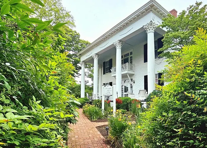 Winridge Manor
